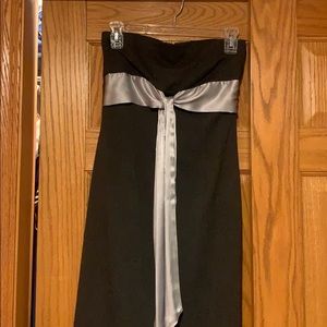Black strapless dress